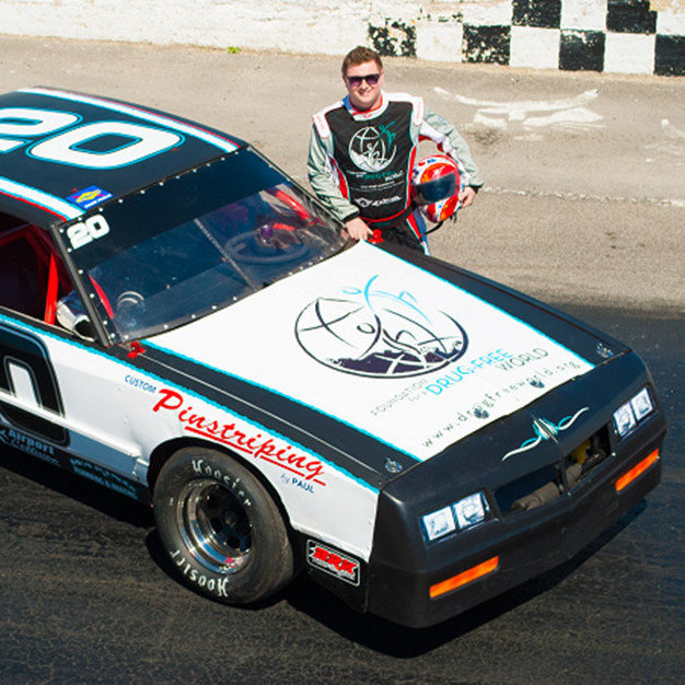 Nate Straus, promoting the message of the Foundation for a Drug-Free World